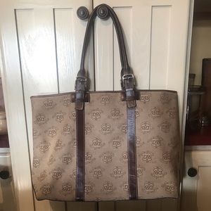 👜 XL Dooney and Bourke Tote